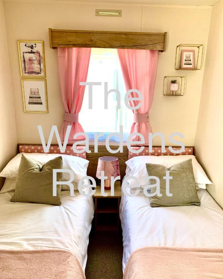 The Wardens Retreat - Tattershall Lakes Country Park 호텔 외부 사진