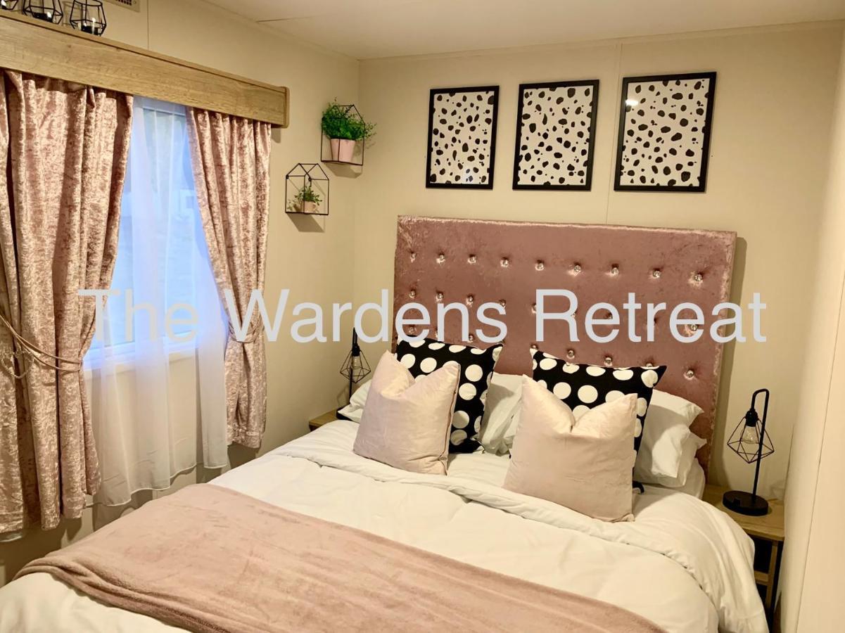 The Wardens Retreat - Tattershall Lakes Country Park 호텔 외부 사진